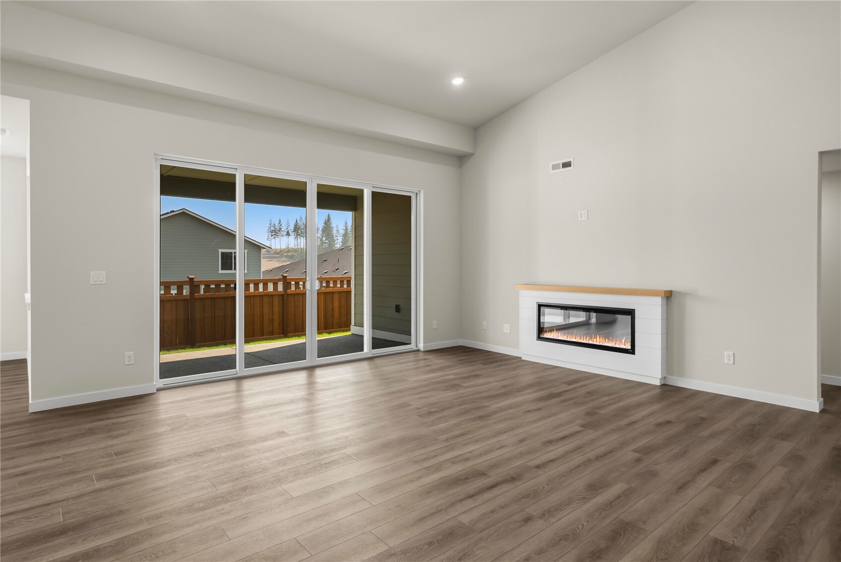 13935 207th Avenue Property Photo 10