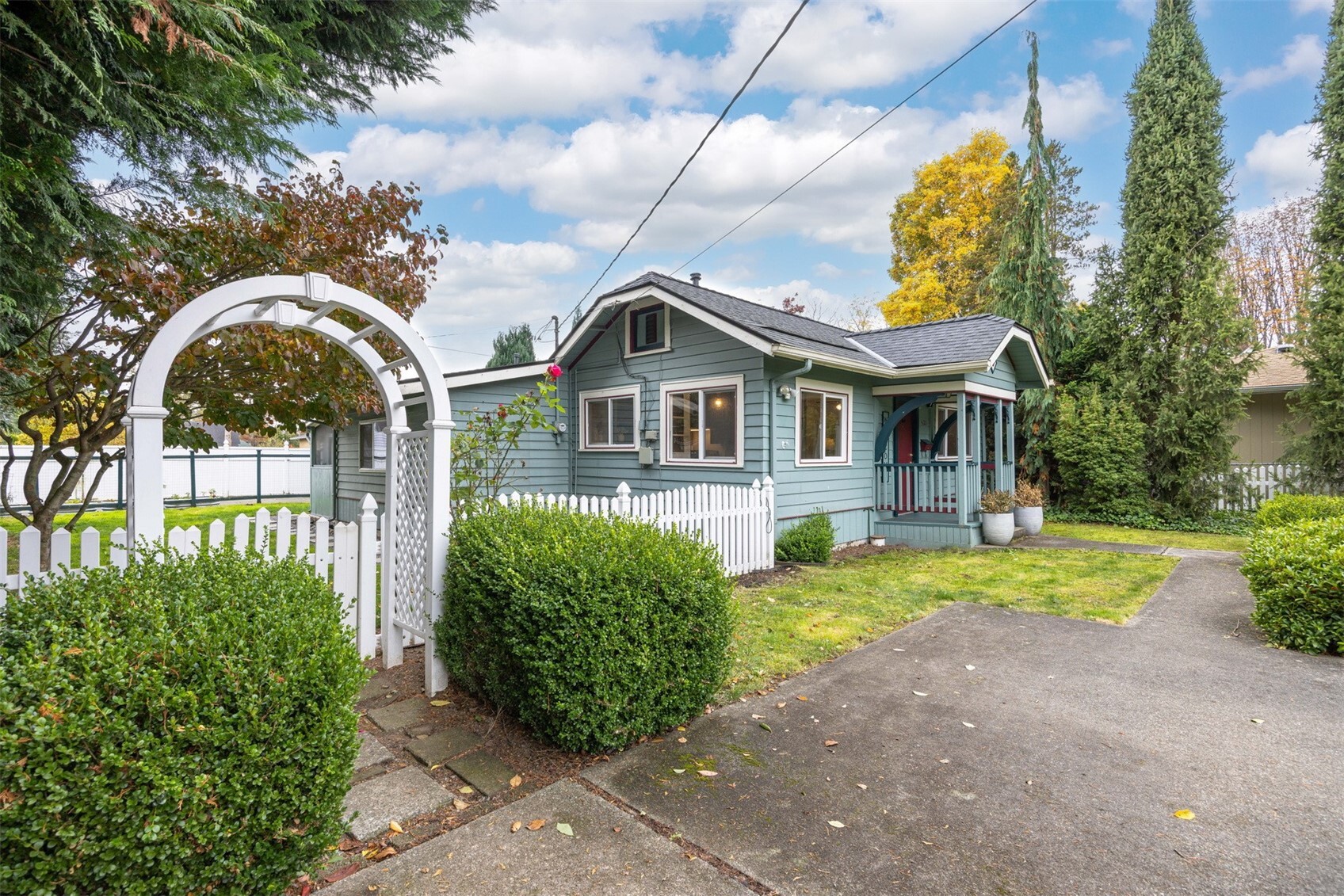521 Talcott Street Property Photo 4