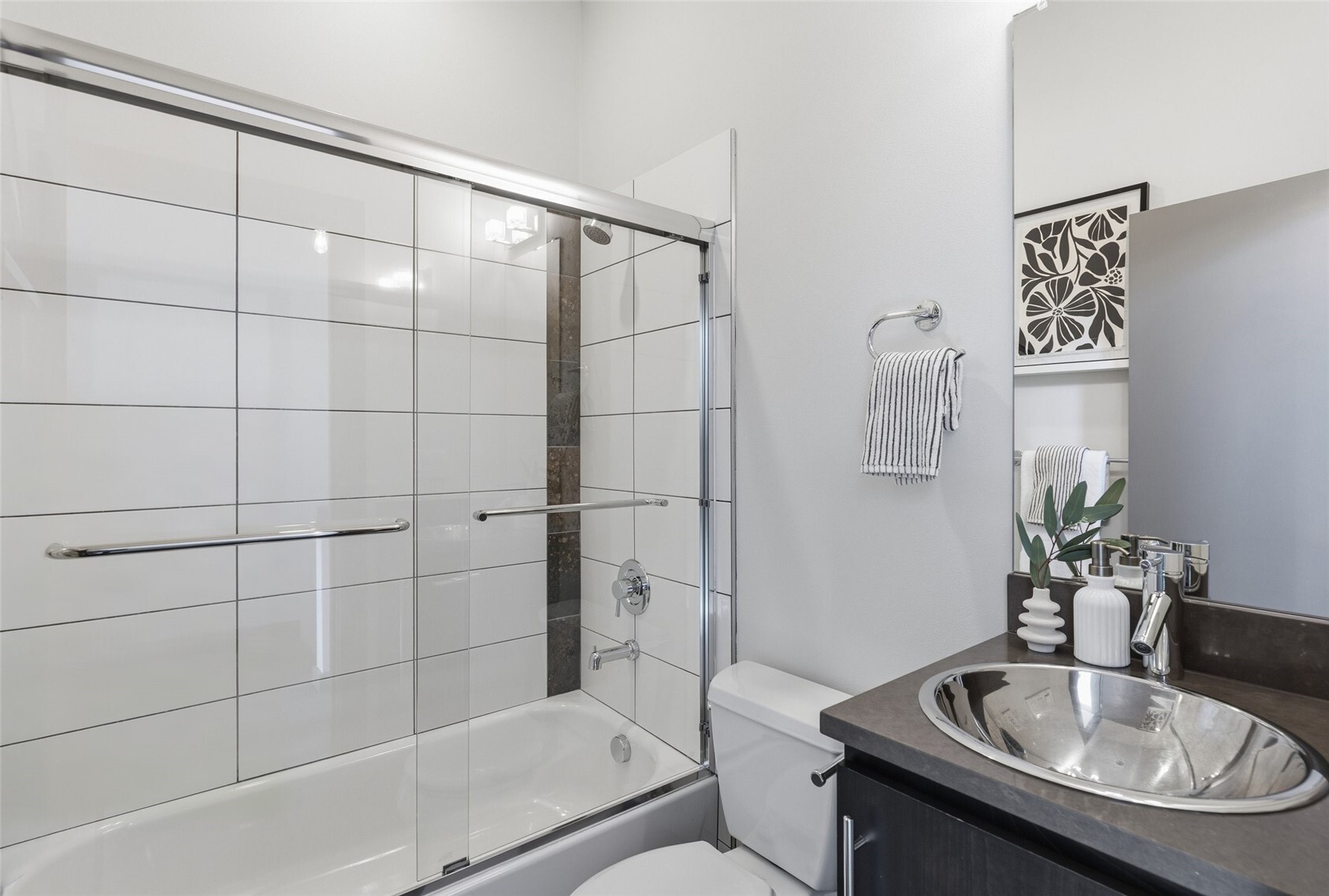 2105 N 89th Street Property Photo 18