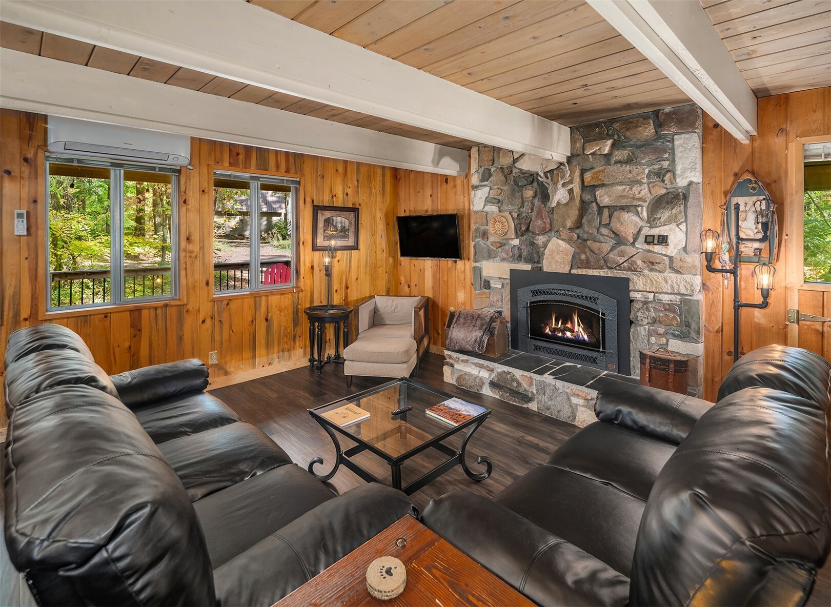131 Timberline Drive Property Photo 4