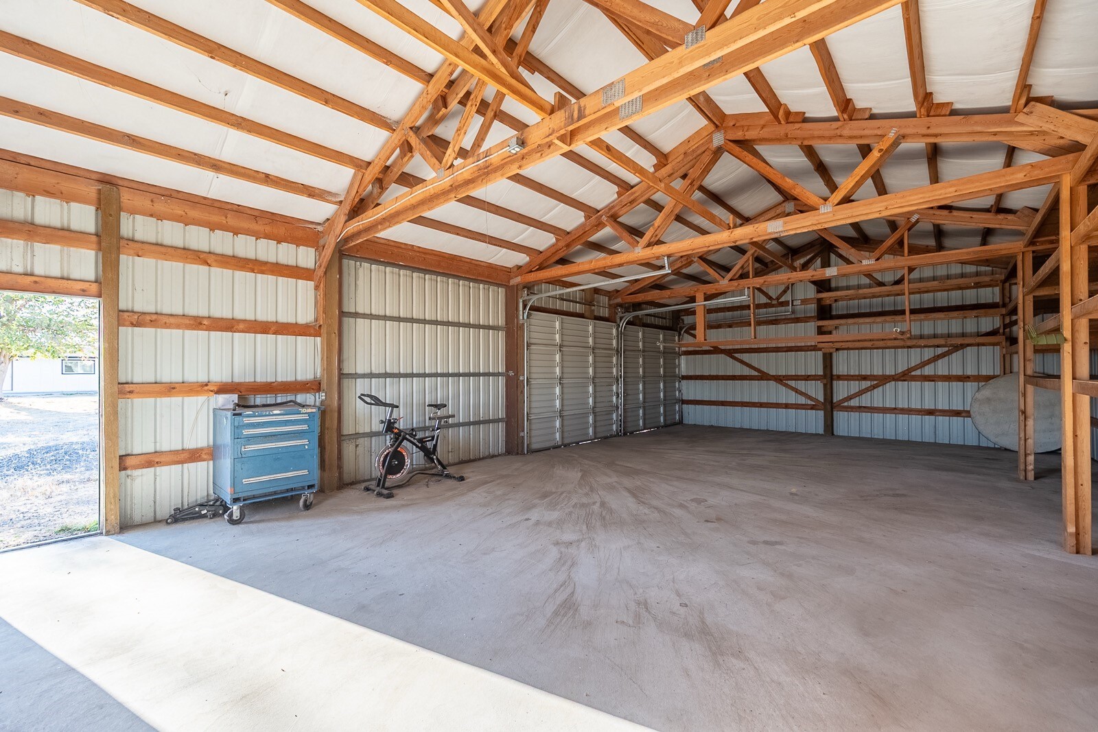 130 Schilling Drive Property Photo 3