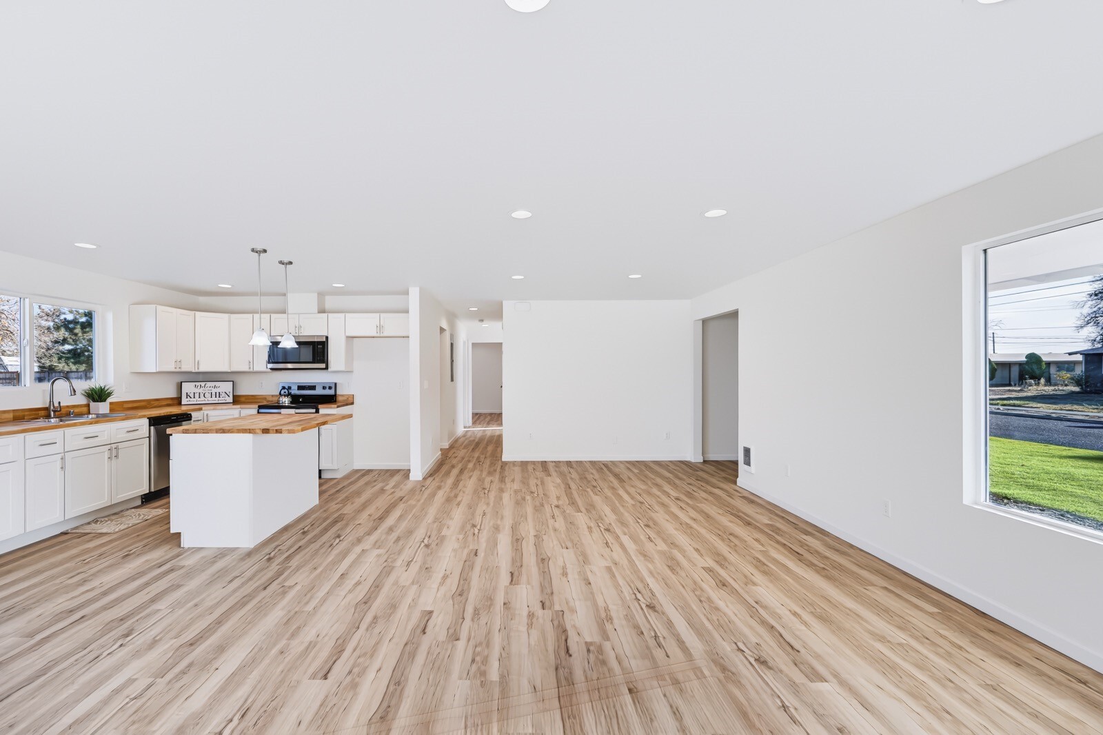 130 Schilling Drive Property Photo 4