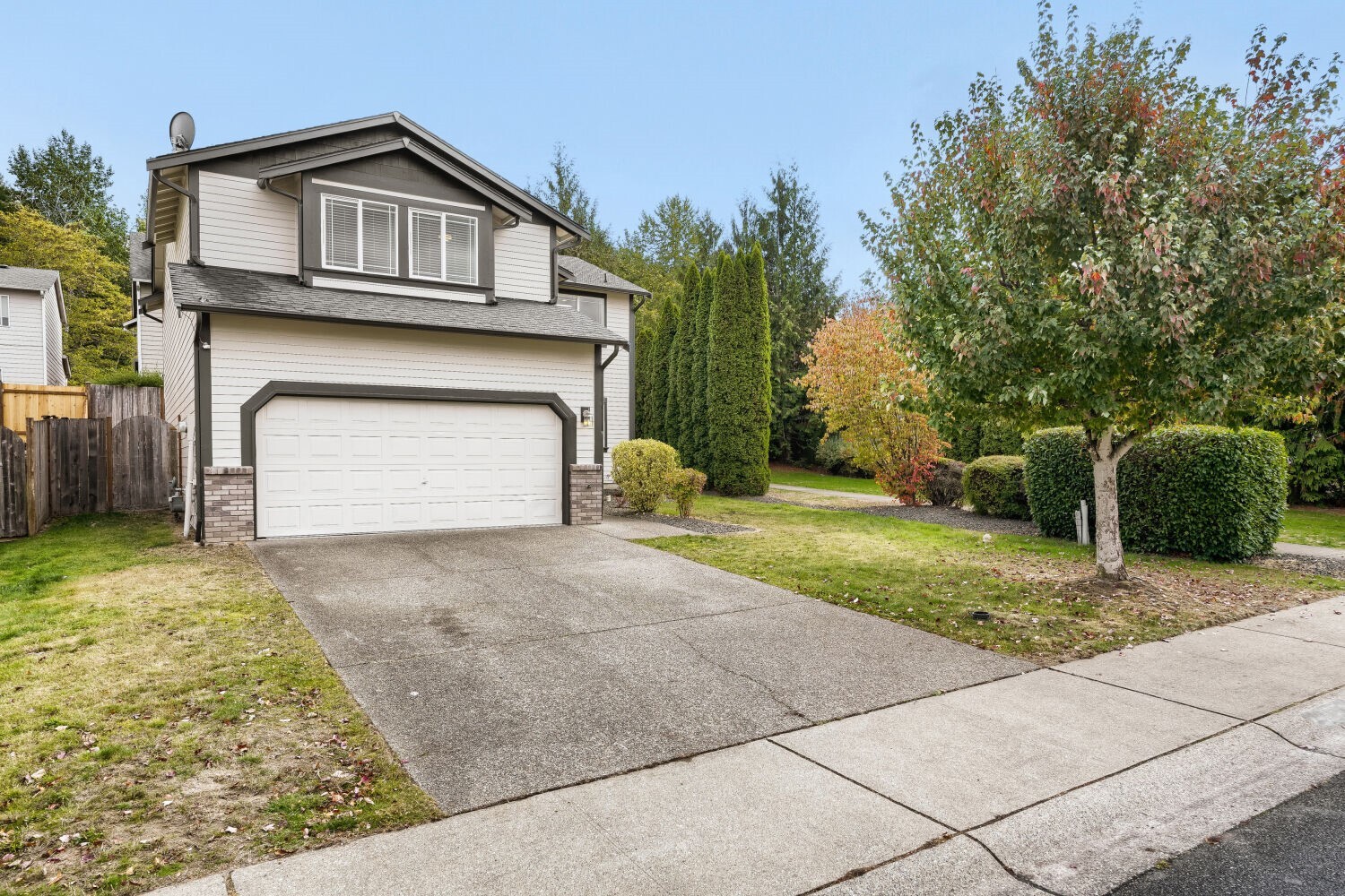 18121 72nd Avenue Property Photo 4