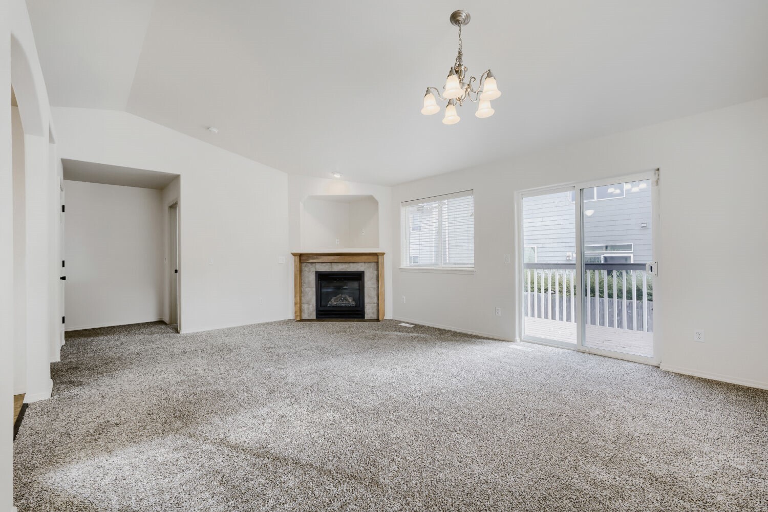 18121 72nd Avenue Property Photo 7