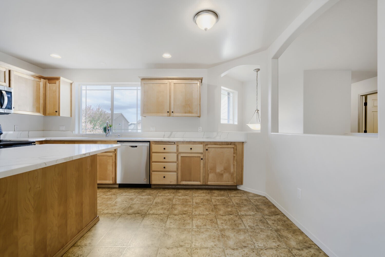 18121 72nd Avenue Property Photo 13