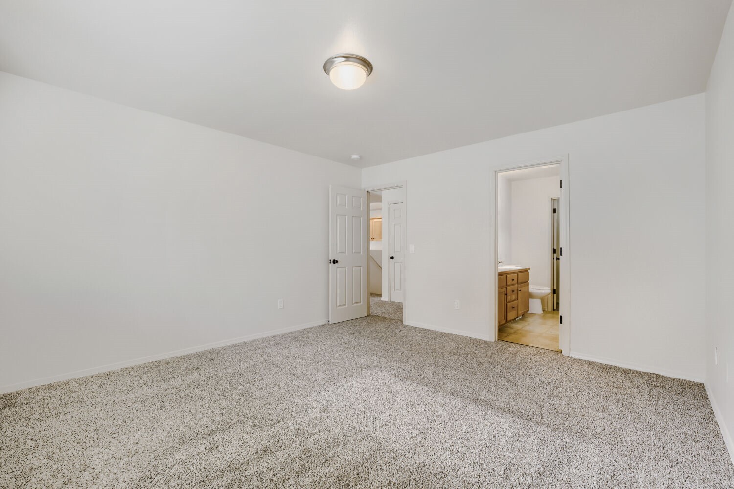 18121 72nd Avenue Property Photo 18