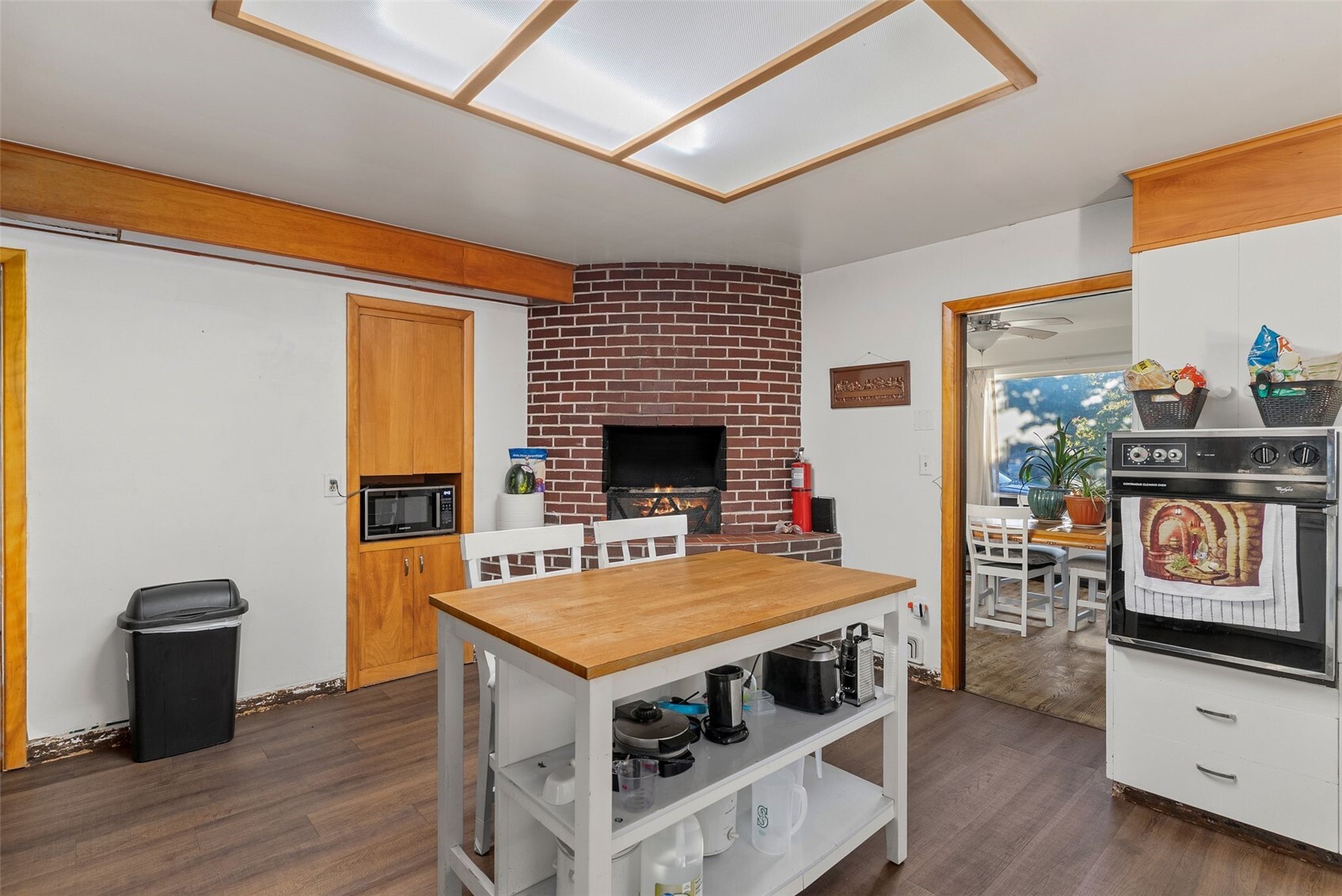 402 Pike Street Property Photo 15
