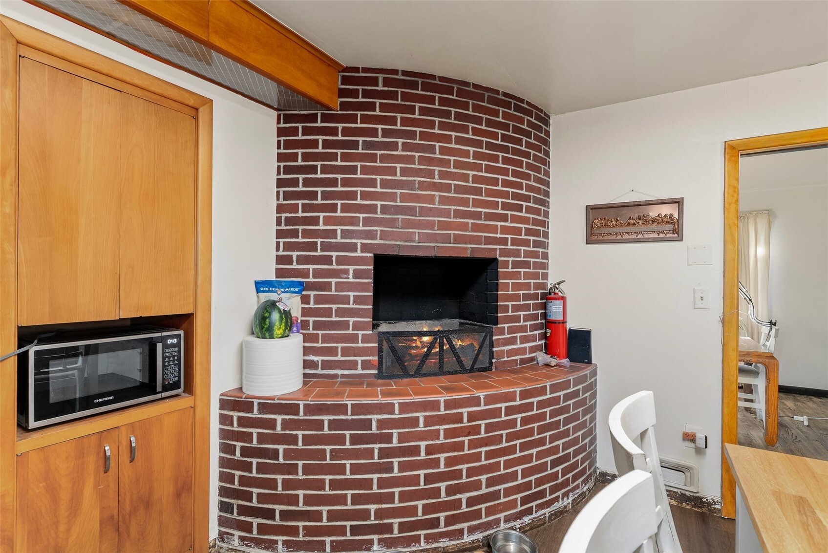 402 Pike Street Property Photo 19