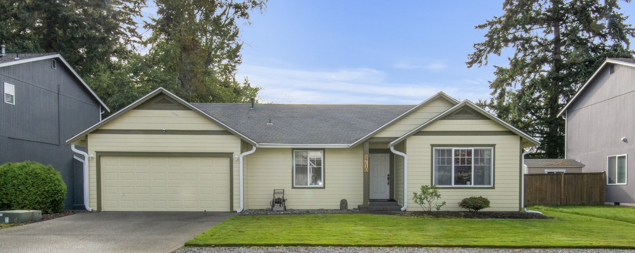 9710 109th Street Ct Property Photo 1