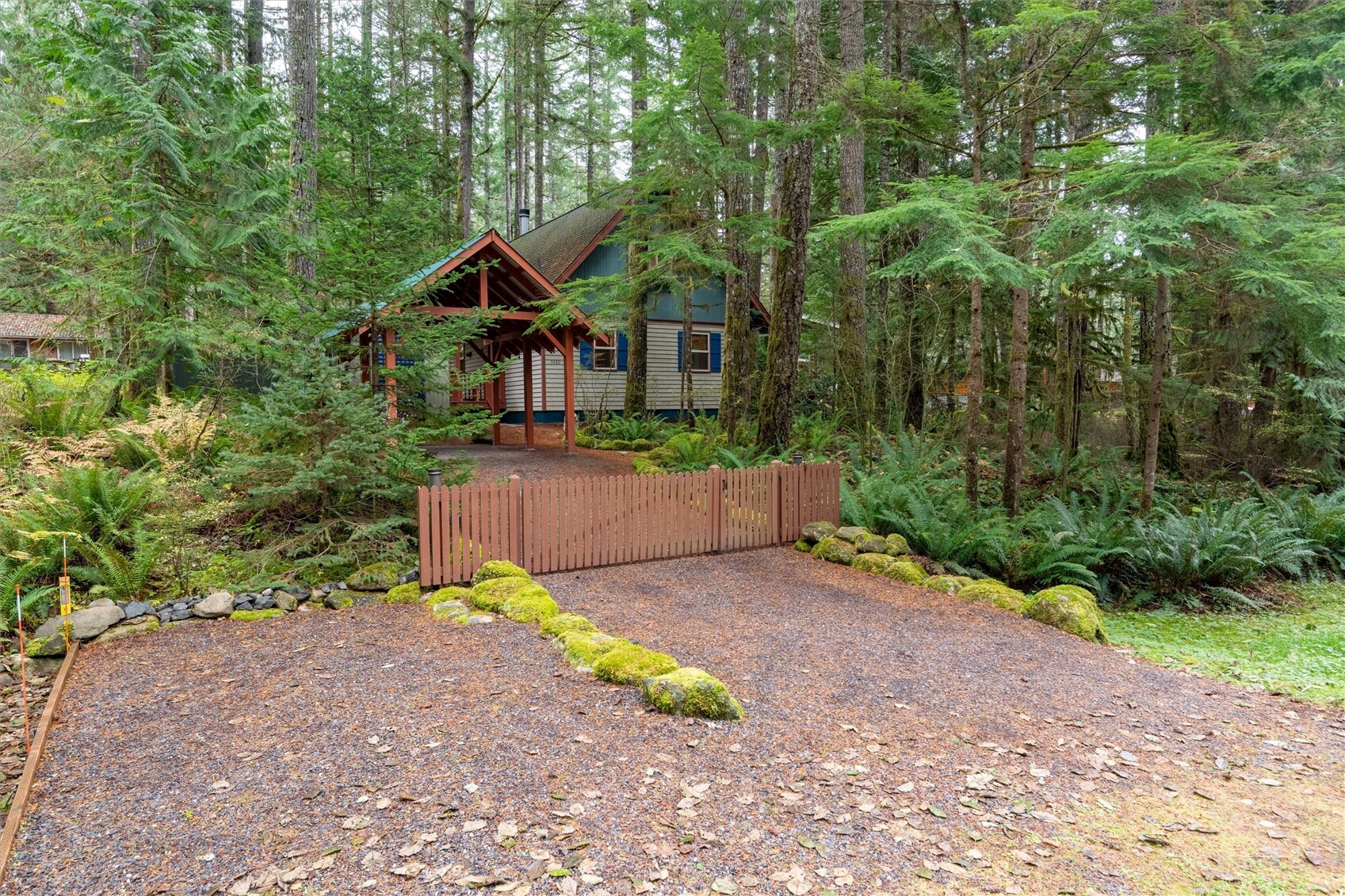 7480 Glacier Springs Drive Property Photo 37