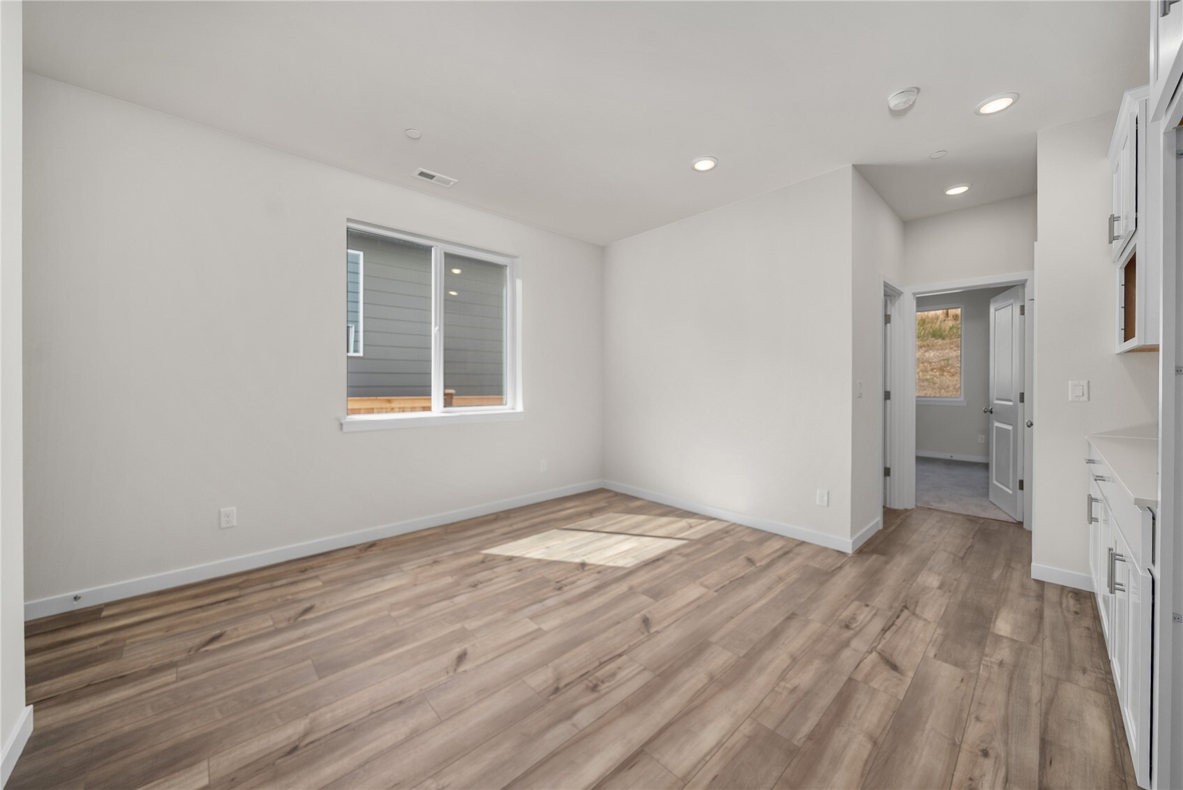 3915 Flat Top Drive Property Photo 15