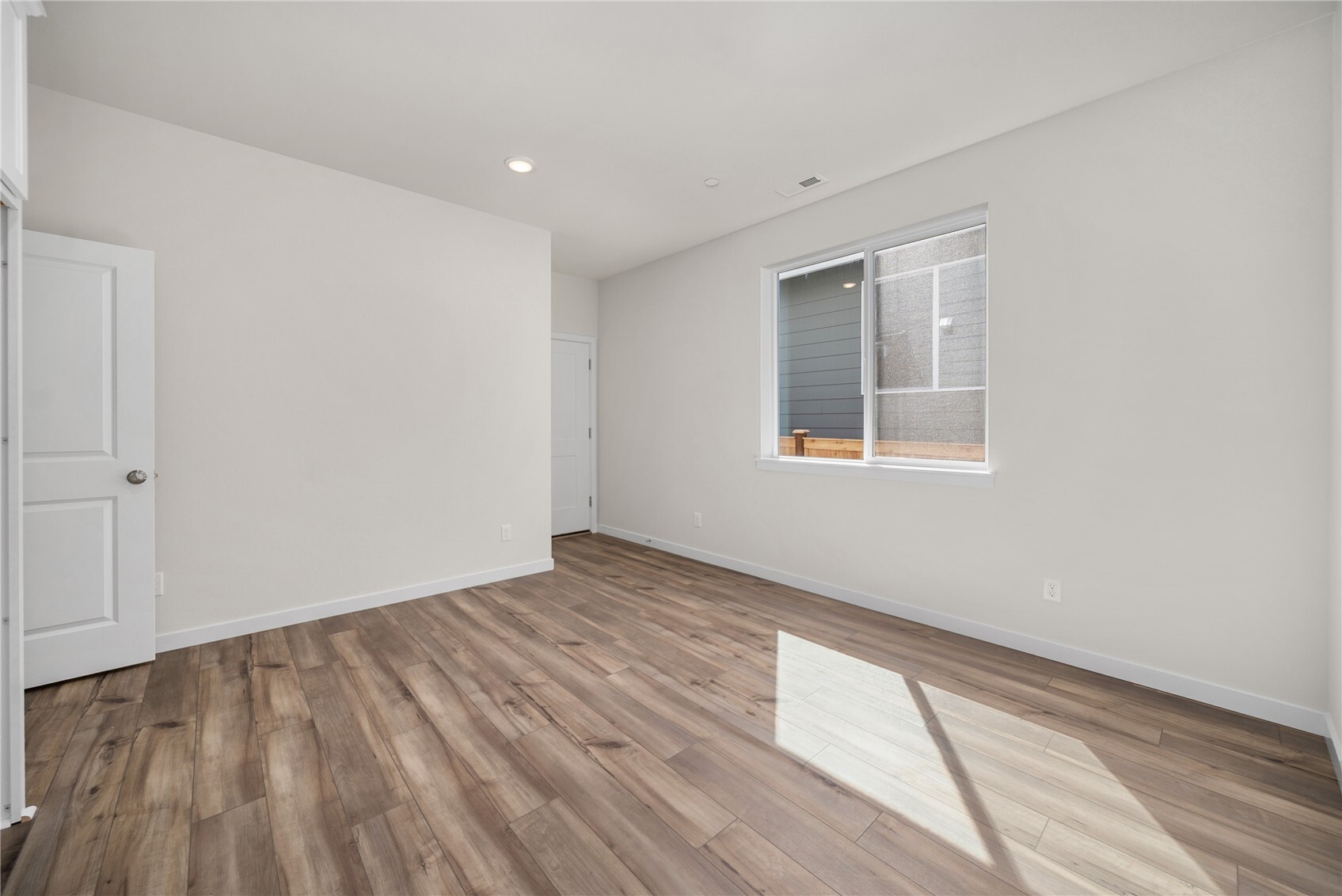 3915 Flat Top Drive Property Photo 16
