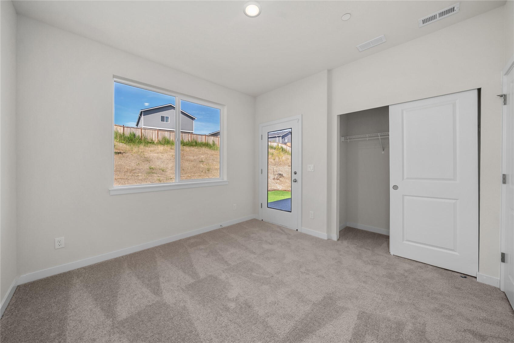 3915 Flat Top Drive Property Photo 23