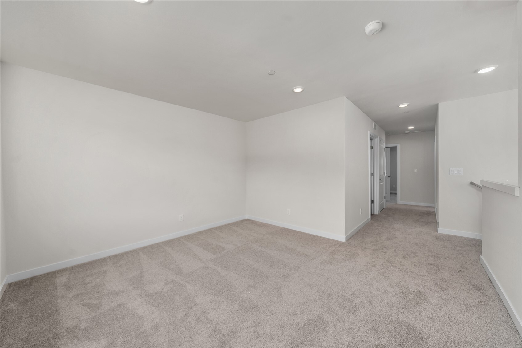 3915 Flat Top Drive Property Photo 28