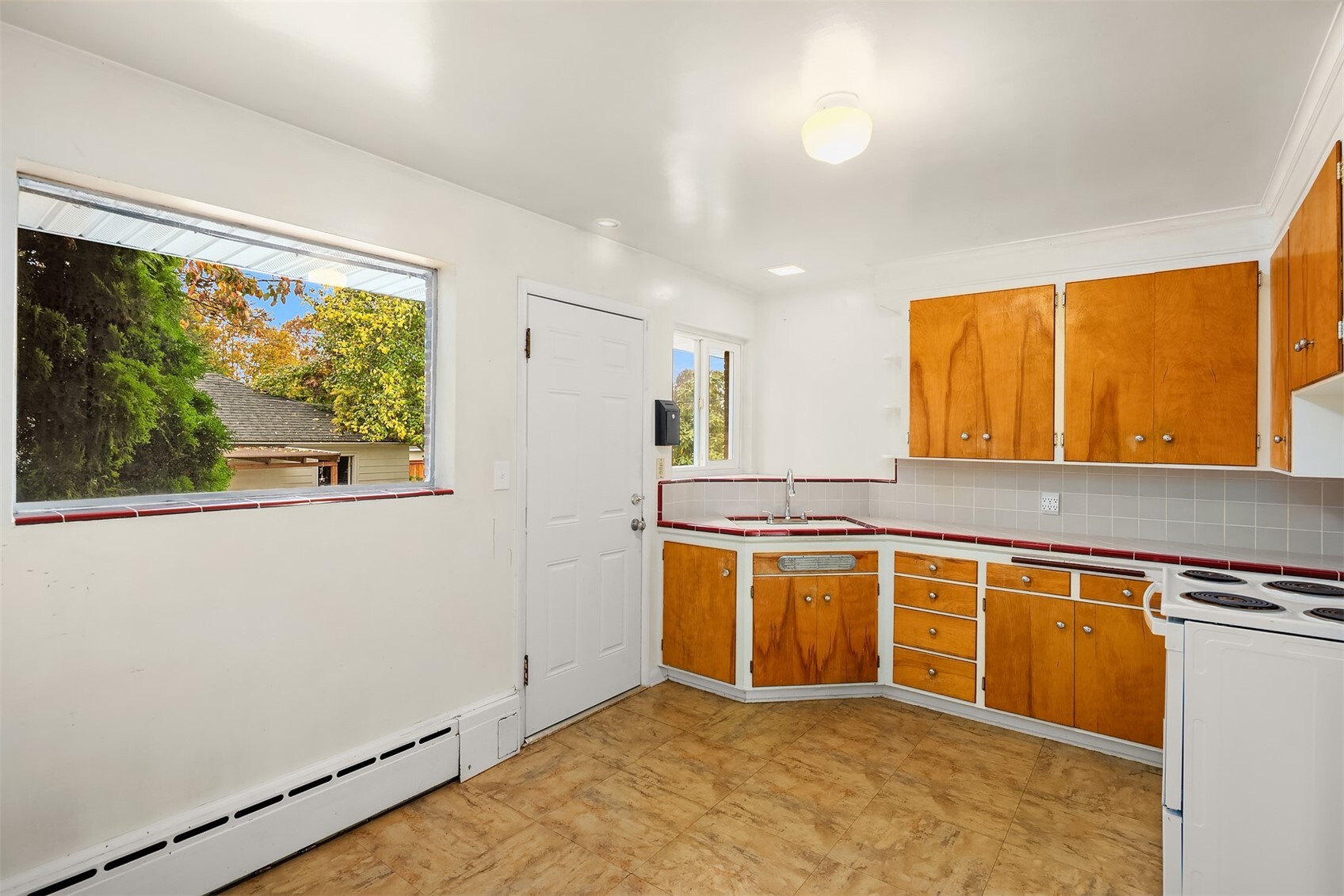 1710 Baker Avenue Property Photo 6