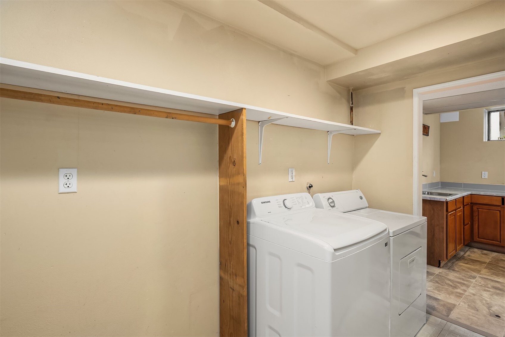 1710 Baker Avenue Property Photo 21