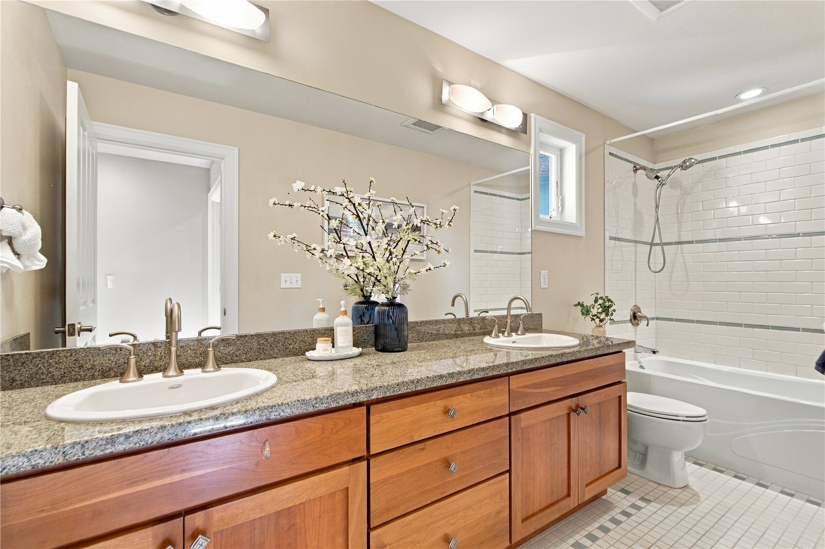 4326 Sw Roxbury Street Property Photo 21