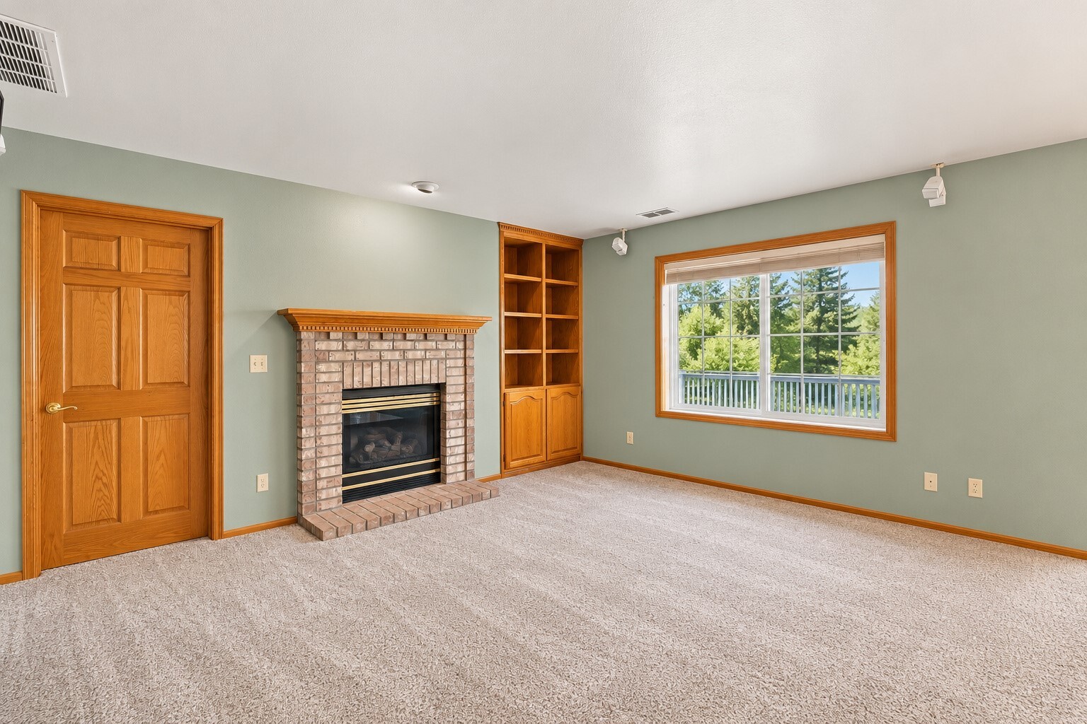 1717 Brookmonte Drive Property Photo 16
