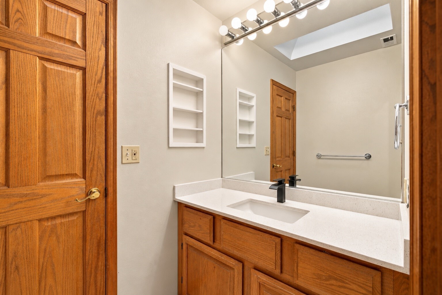 1717 Brookmonte Drive Property Photo 28