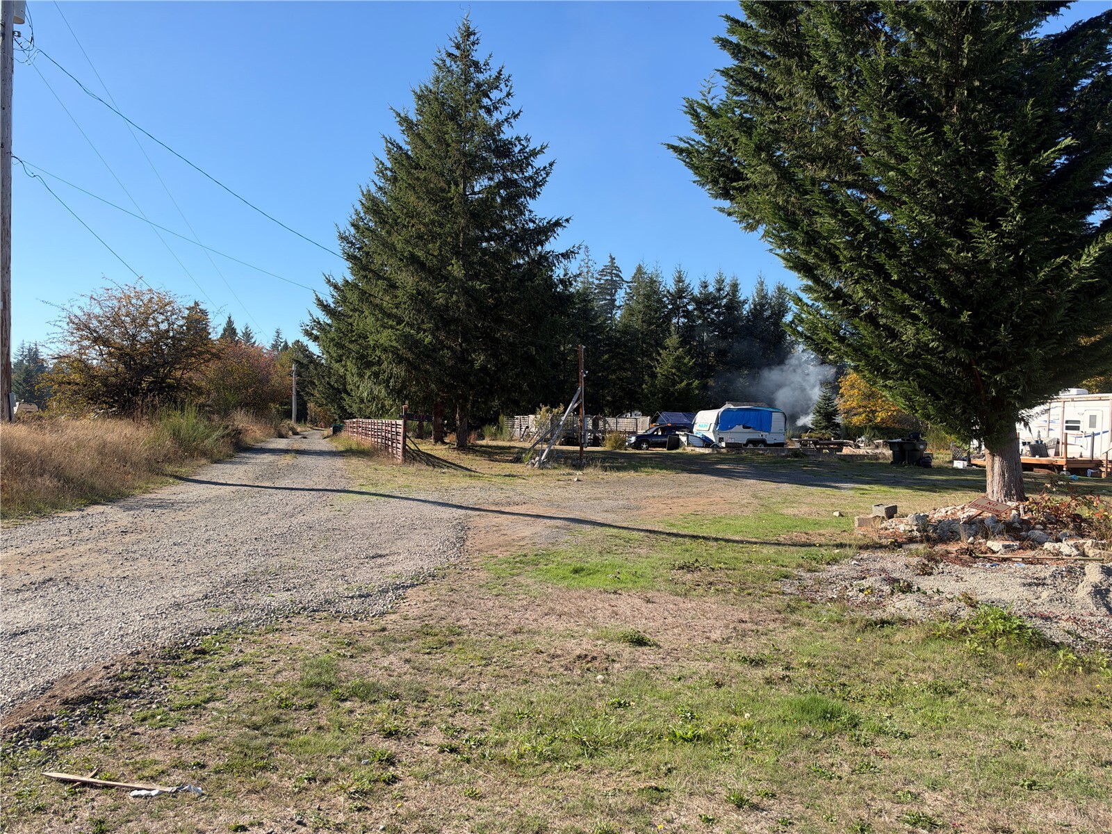 6137 Kirsop Road Property Photo 6