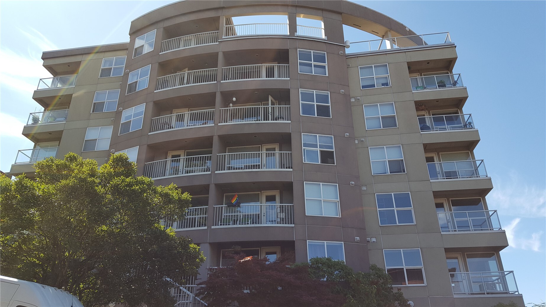 530 Melrose Avenue 501 Property Photo 1