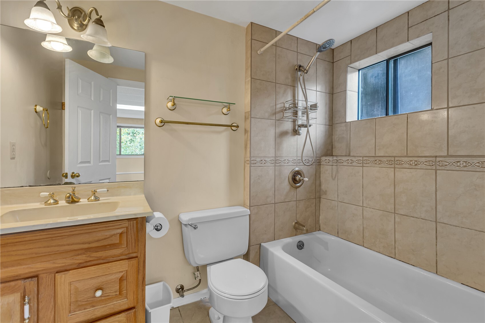 755 Alvord Avenue Property Photo 22