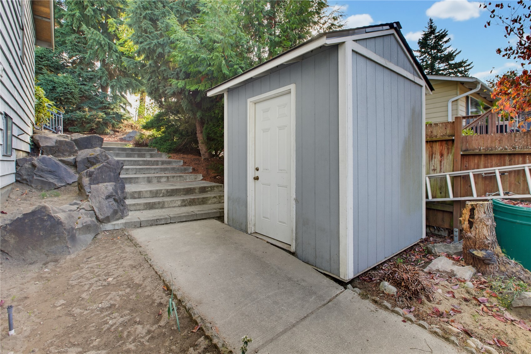 755 Alvord Avenue Property Photo 25