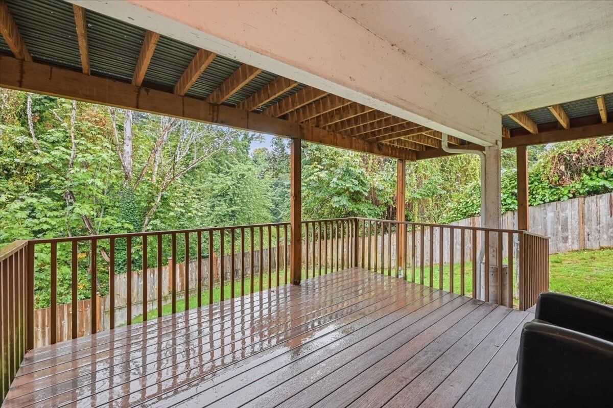 11048 Lotus Place Property Photo 18