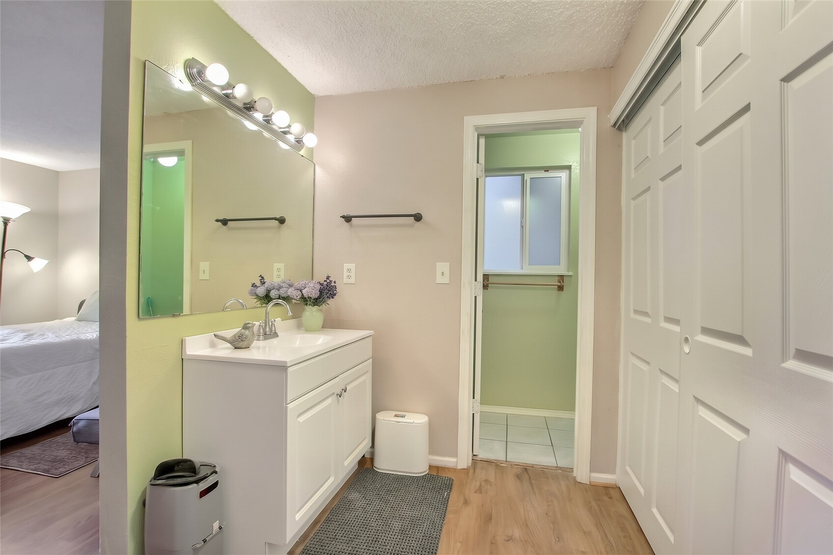 18100 15th Avenue D120 Property Photo 11