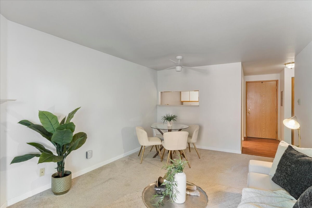 700 N 160th Street A-309 Property Photo 11