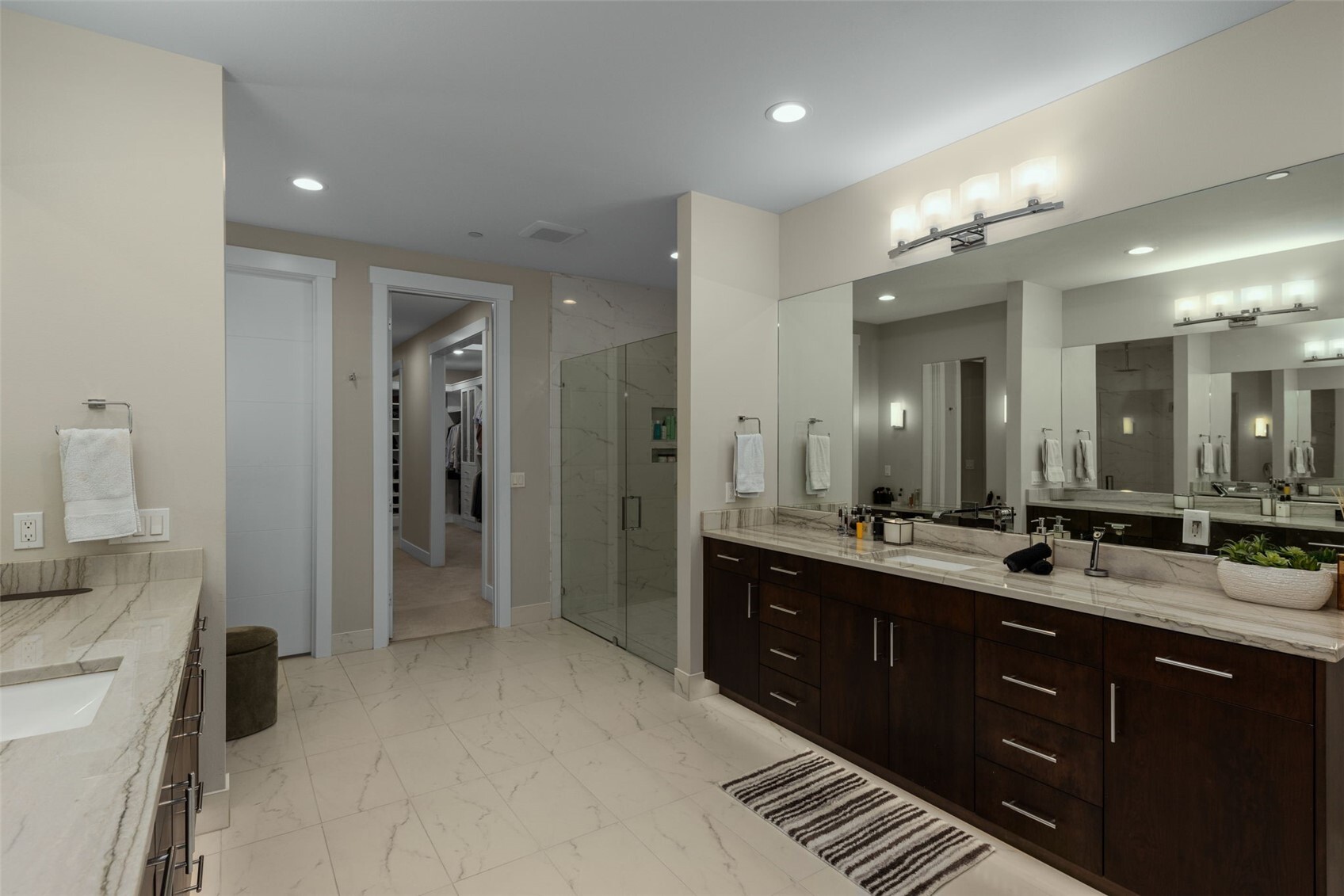 8827 Ne 203 Place Property Photo 32