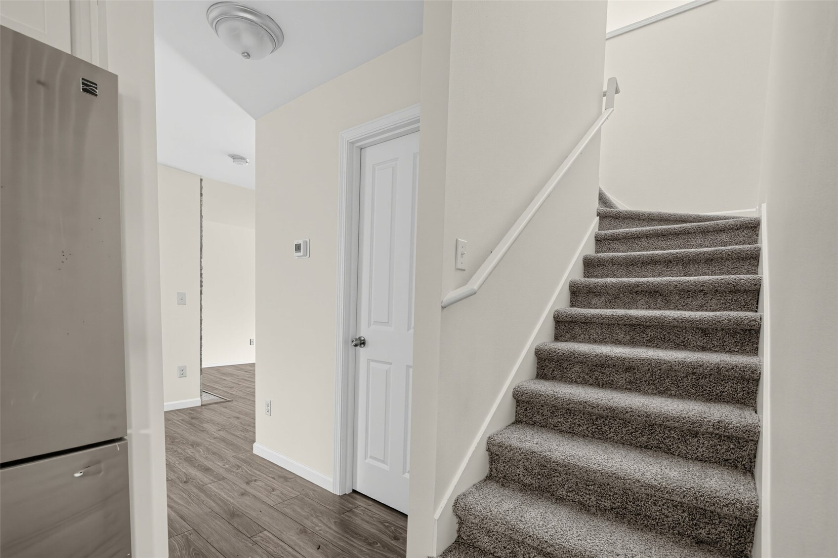 220 Ne Tronson Circle Property Photo 17