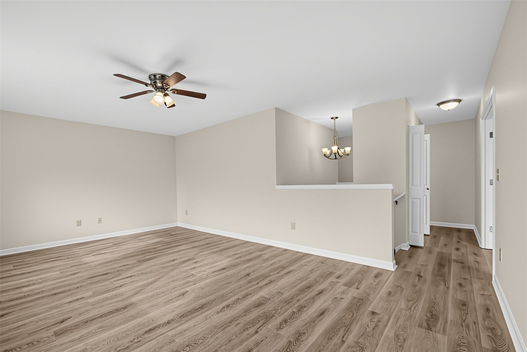 220 Ne Tronson Circle Property Photo 27