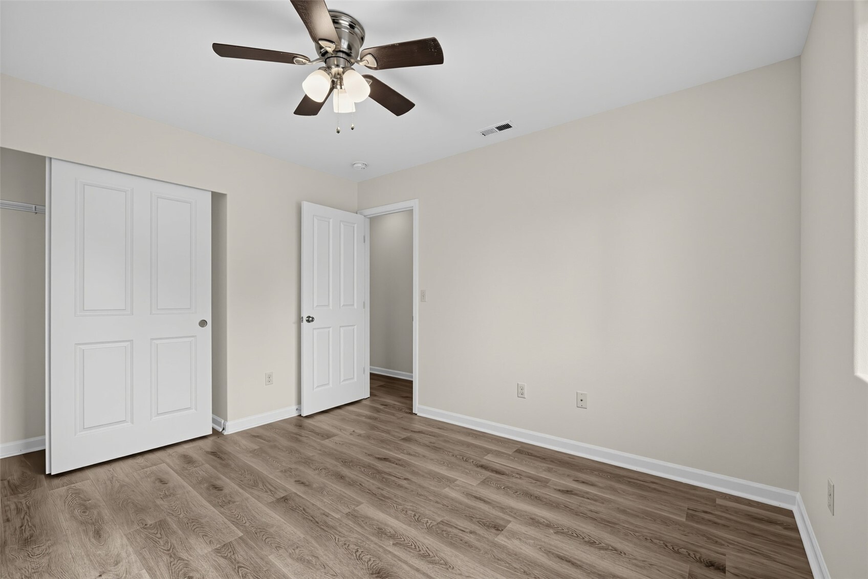 220 Ne Tronson Circle Property Photo 29