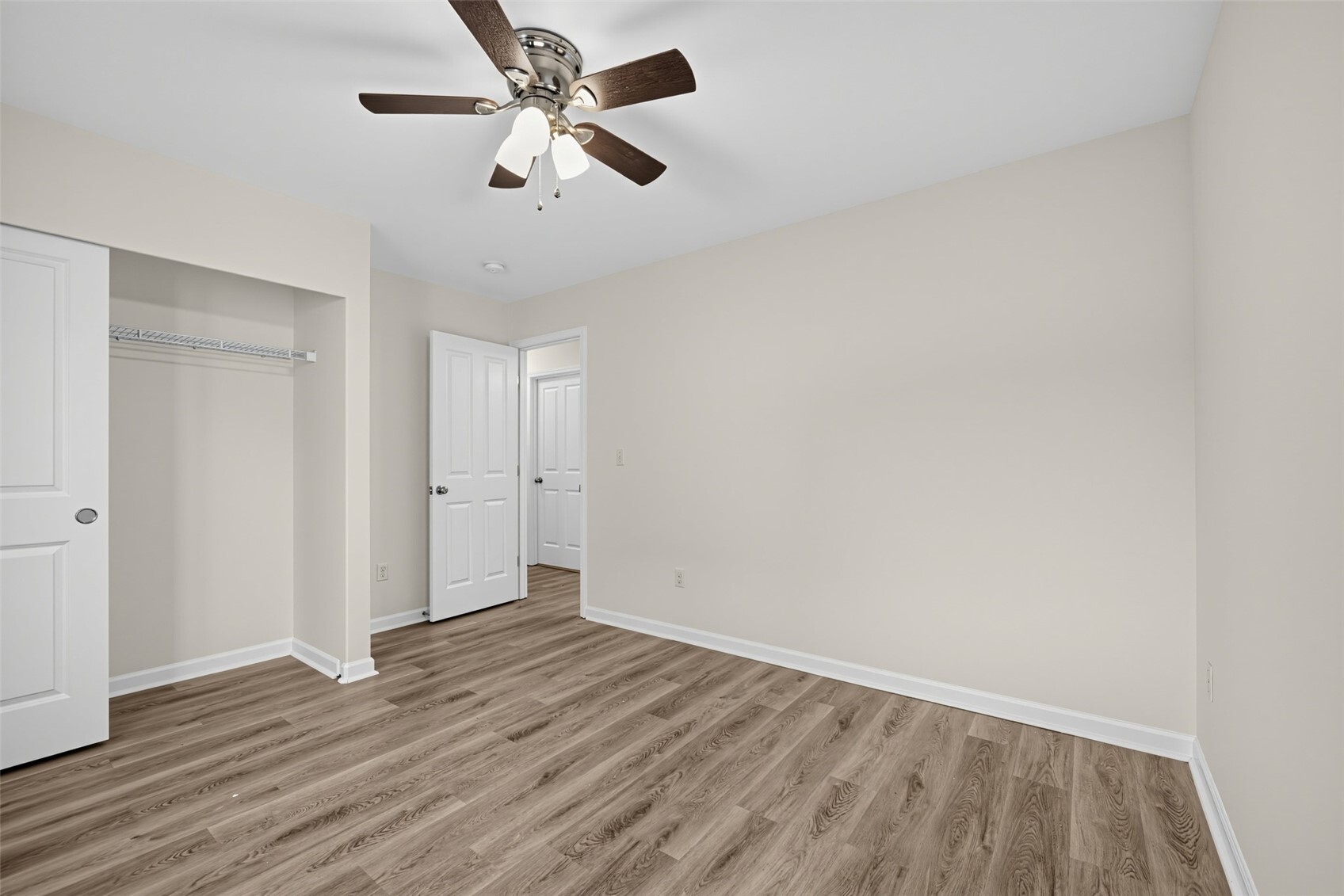 220 Ne Tronson Circle Property Photo 31