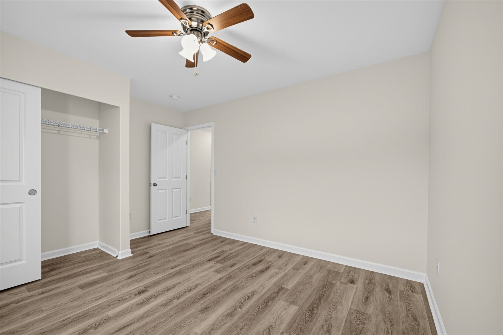 220 Ne Tronson Circle Property Photo 35