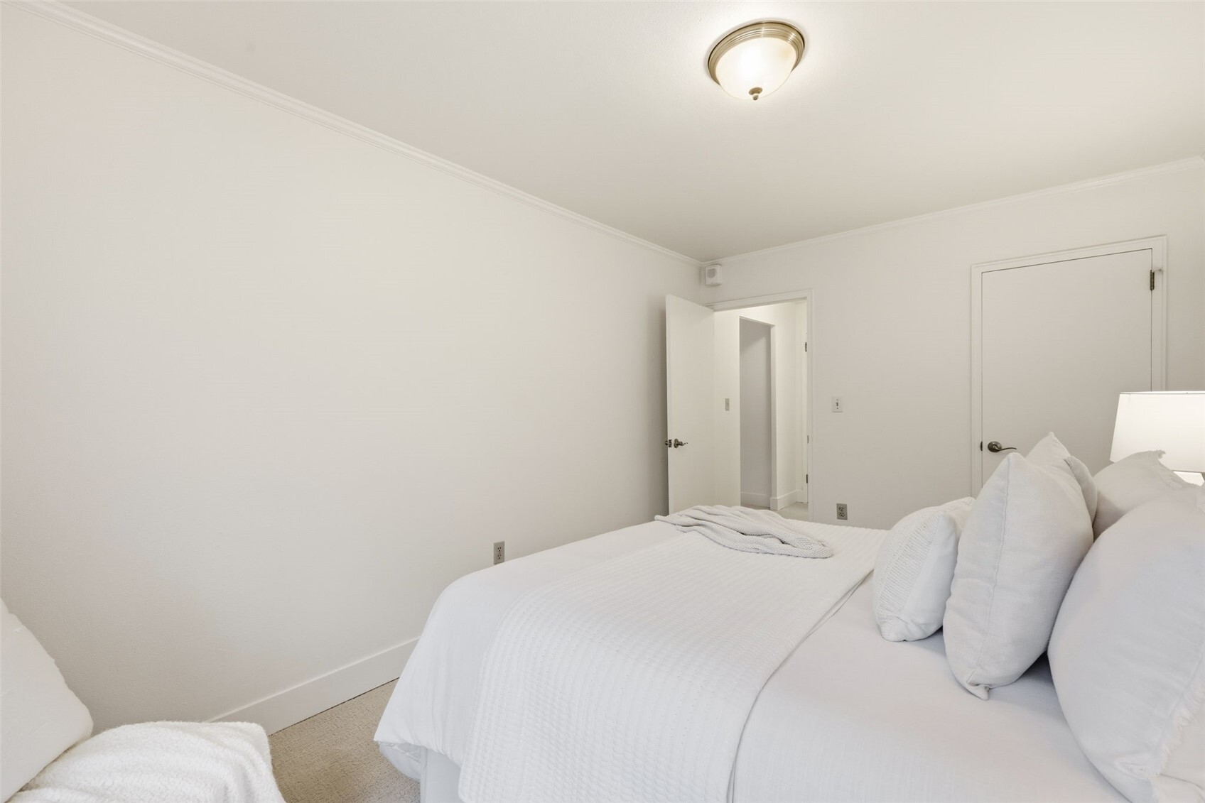 1105 Spring Street 408 Property Photo 12
