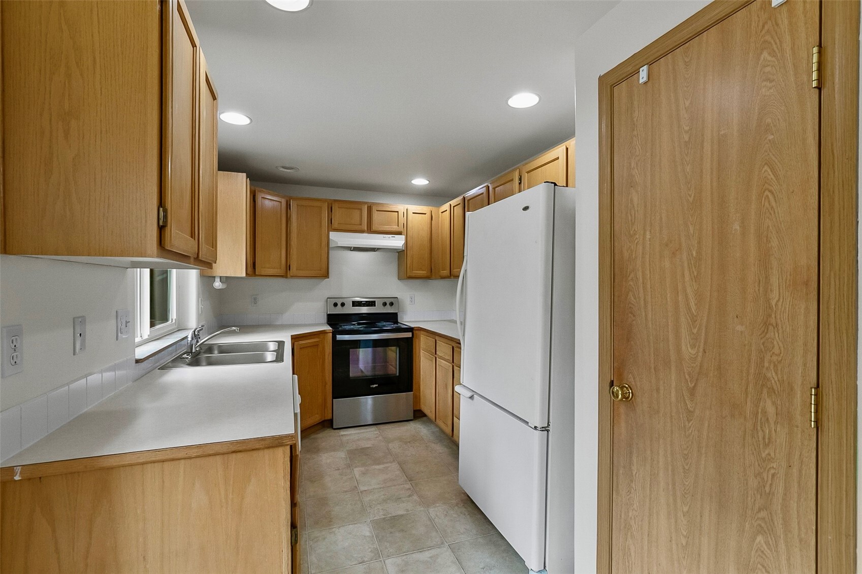 19200 Vista Dr Property Photo 12