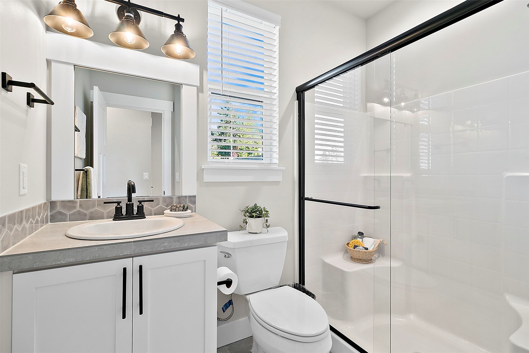 1820 241st Place Fg 02 Property Photo 6