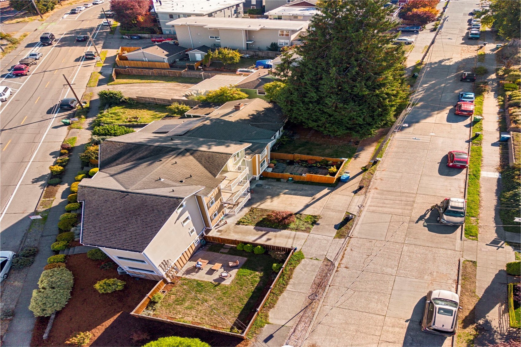 3449 Gilman Avenue Property Photo 4