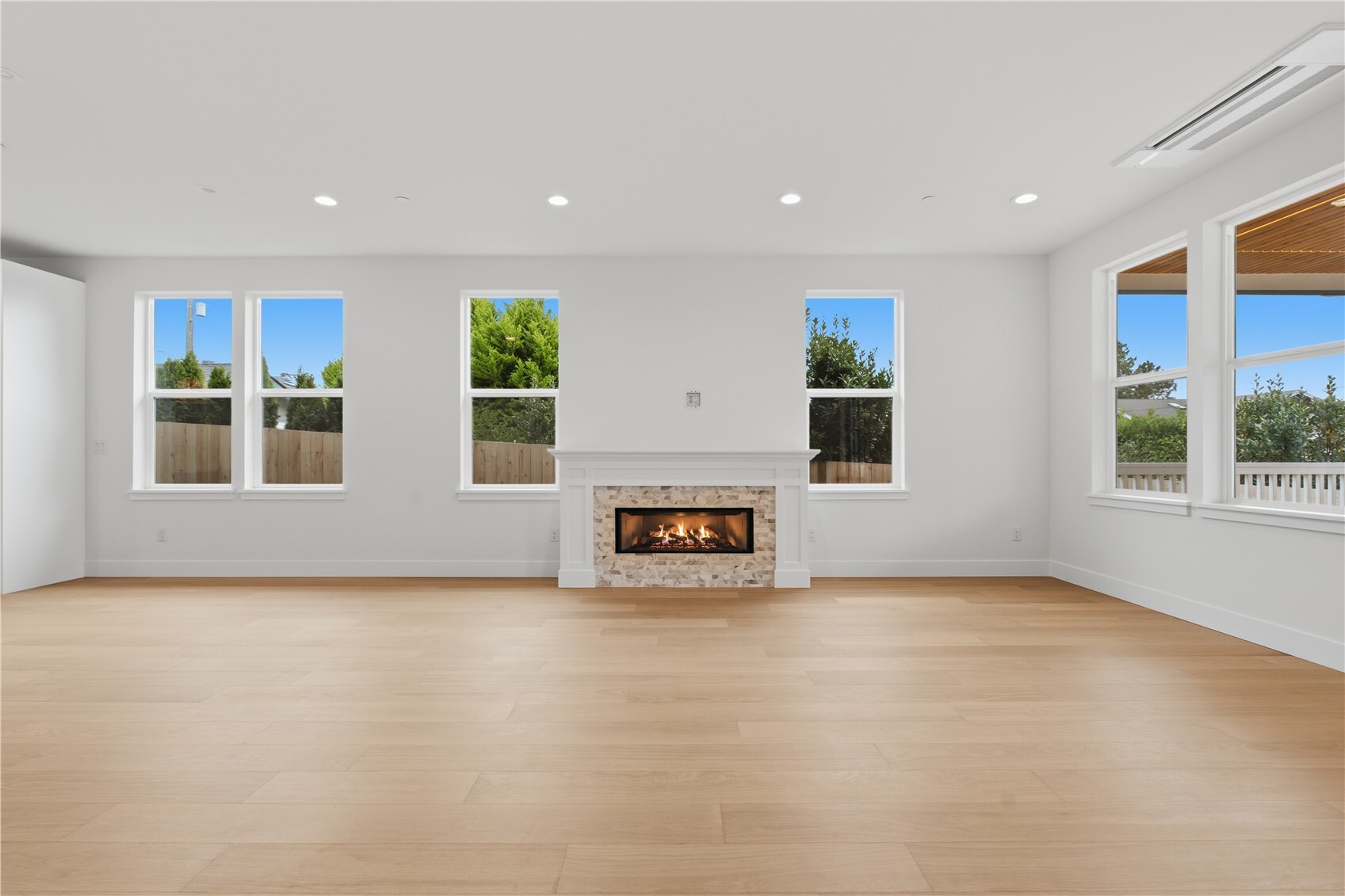 20130 23rd Avenue Property Photo 6