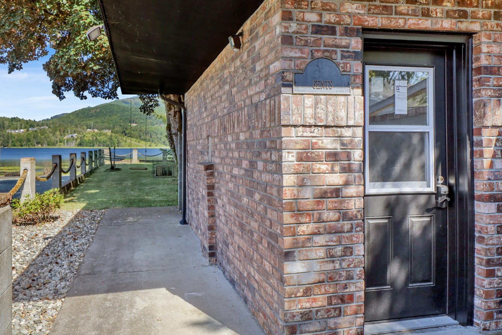 12949 S Front Street Property Photo 39