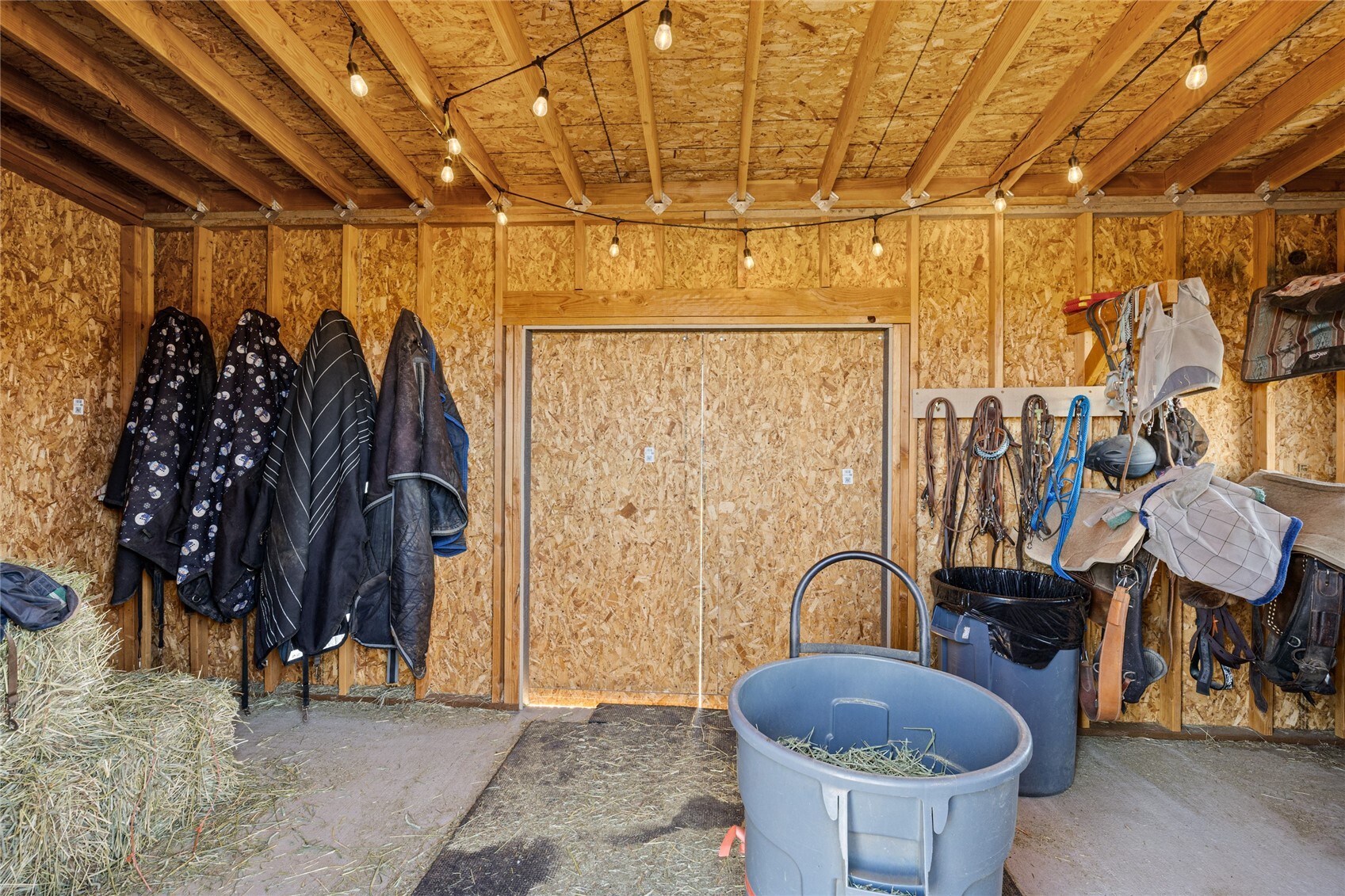 730 Saddlerock Drive Property Photo 33