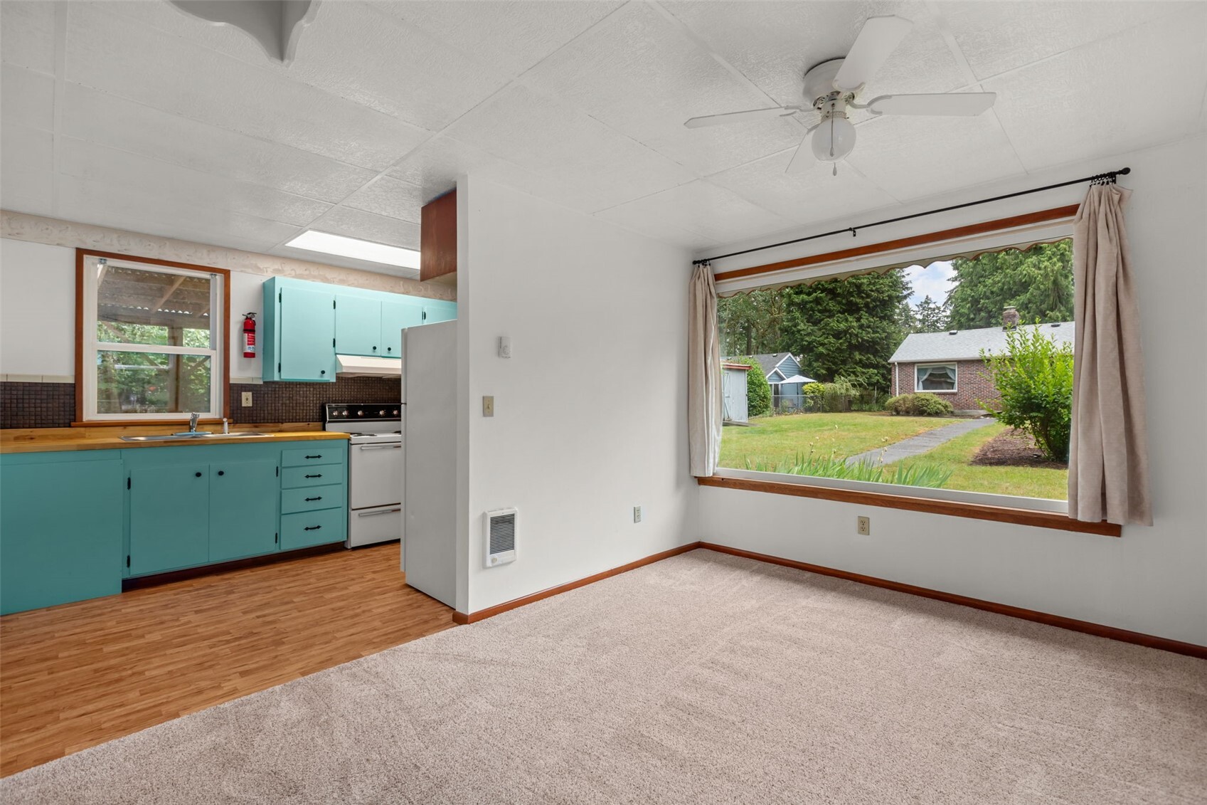 6353 School Street Property Photo 29