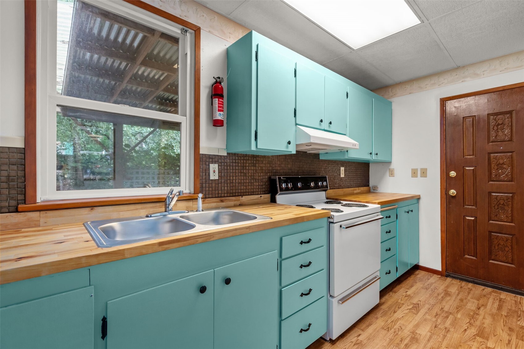 6353 School Street Property Photo 30