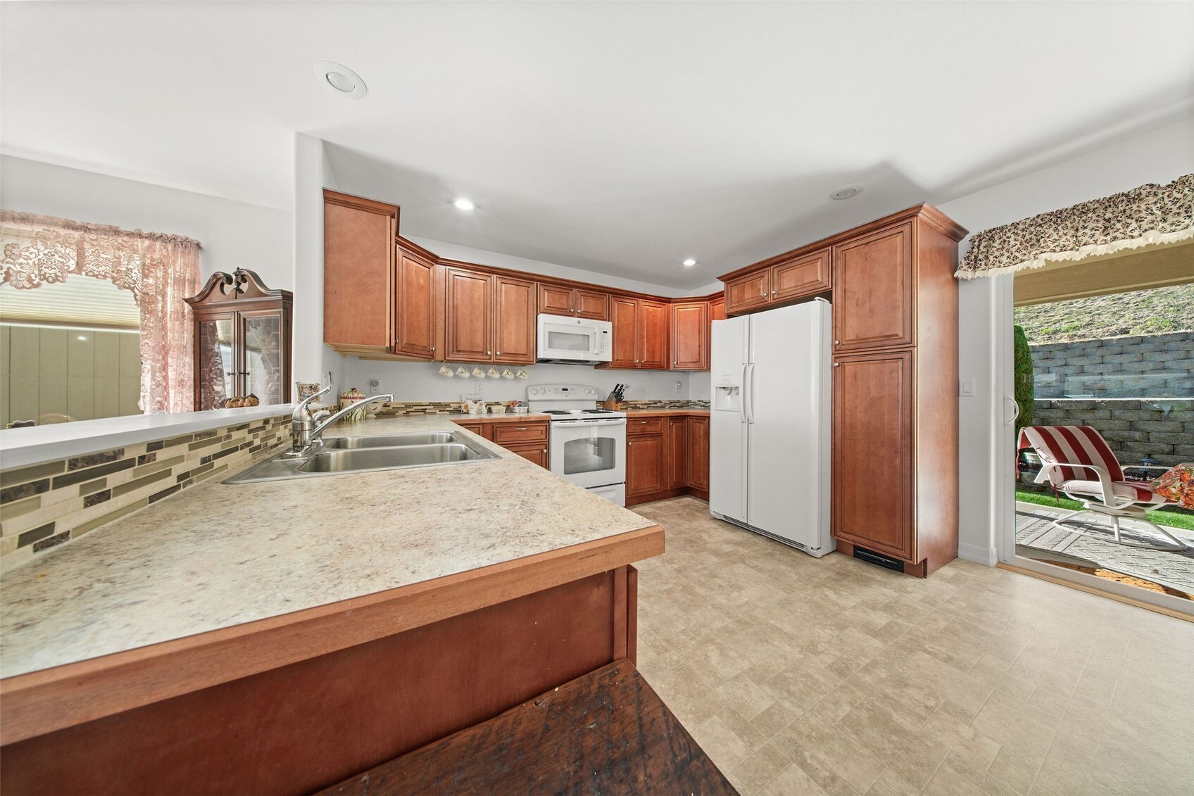 1837 Heritage Drive Property Photo 14