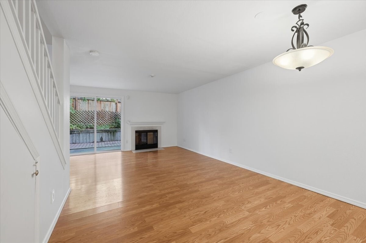 7031 210th Street B Property Photo 5