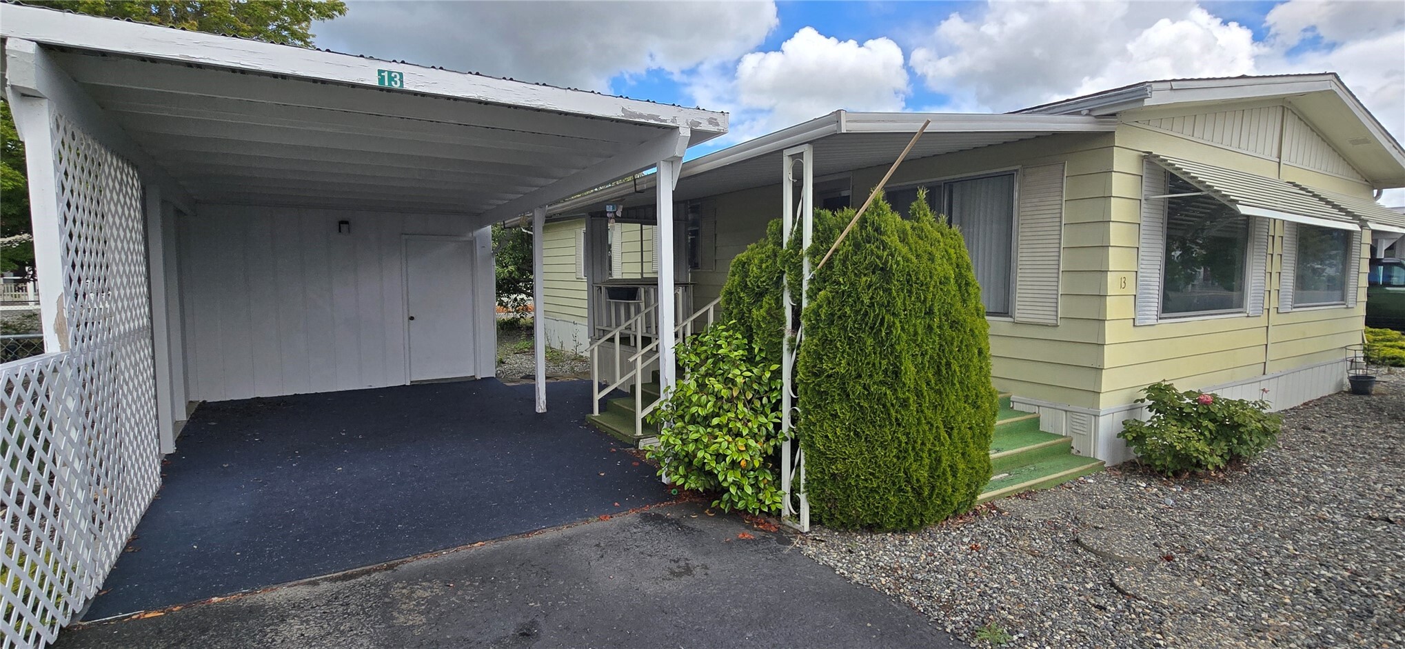 13 Juniper Estates Property Photo 1