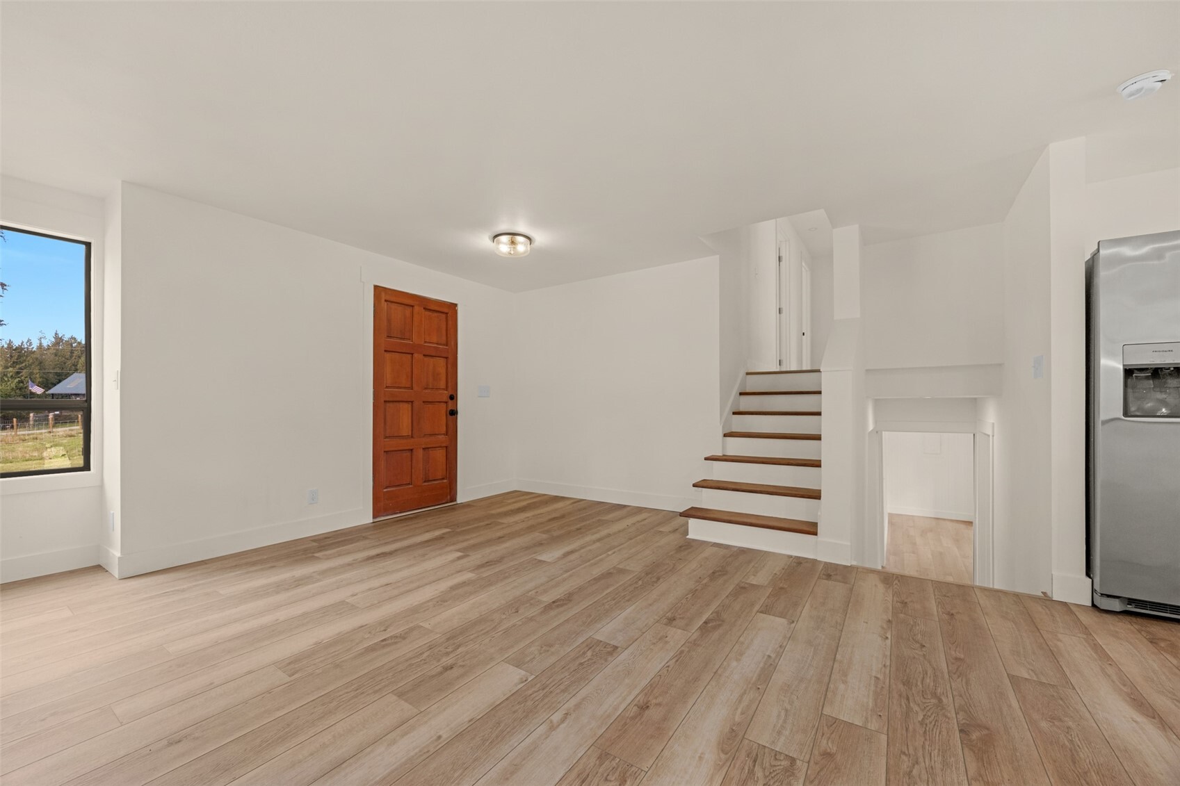 6910 278th Street Property Photo 2