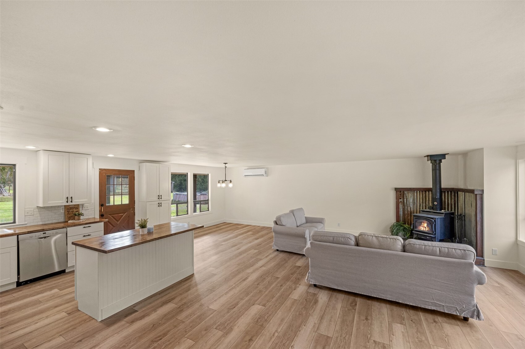 6910 278th Street Property Photo 5